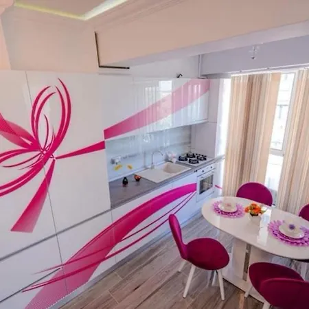 מלון White Tower מאמאיה